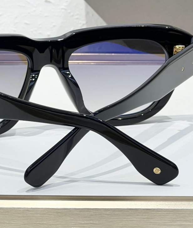 Picture of Dita Sunglasses _SKUfw66985558fw